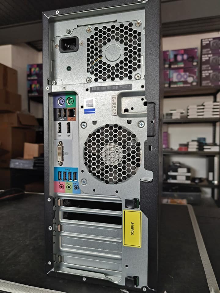 HP Z240 tower-PC Core i7 7700 8GB 256GB SSD+ 1TB Quadro K4000 3GB Windows 11 Pro