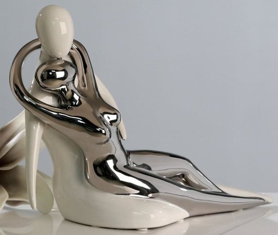 sculptuur dreaming