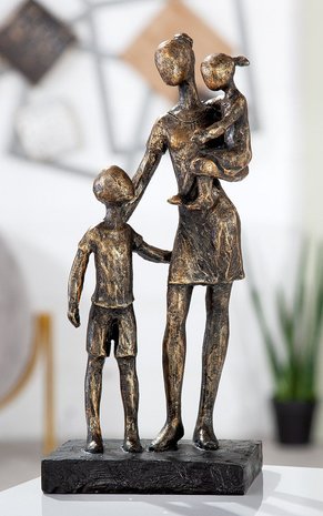 Sculptuur "Moeder met kinderen" 