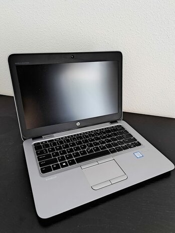 HP EliteBook 820 G3 12.5" Intel Core i5 6300U 8GB 256GB SSD Win11