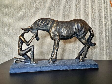 Sculptuur paarden liefde